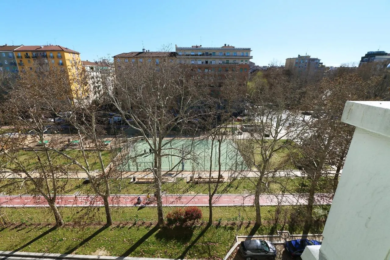 Appartamento Primopiano - Fusina Milano 0*,